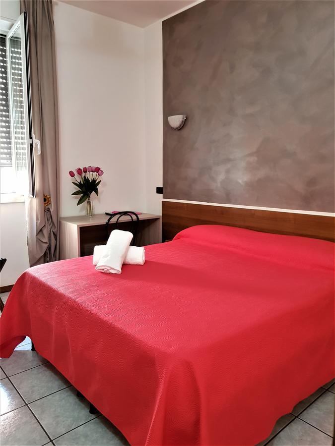 לומאצו Hotel Marinoni מראה חיצוני תמונה